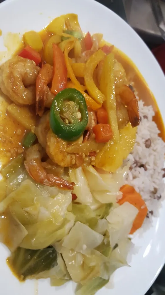 Curry Shrimp w Rice and Peas and Cabbage